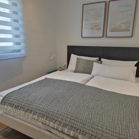 Апартаменты With Pool & Sea View